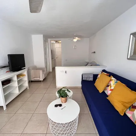 Apartment Seafront New Modern Playa de las Americas (Tenerife)